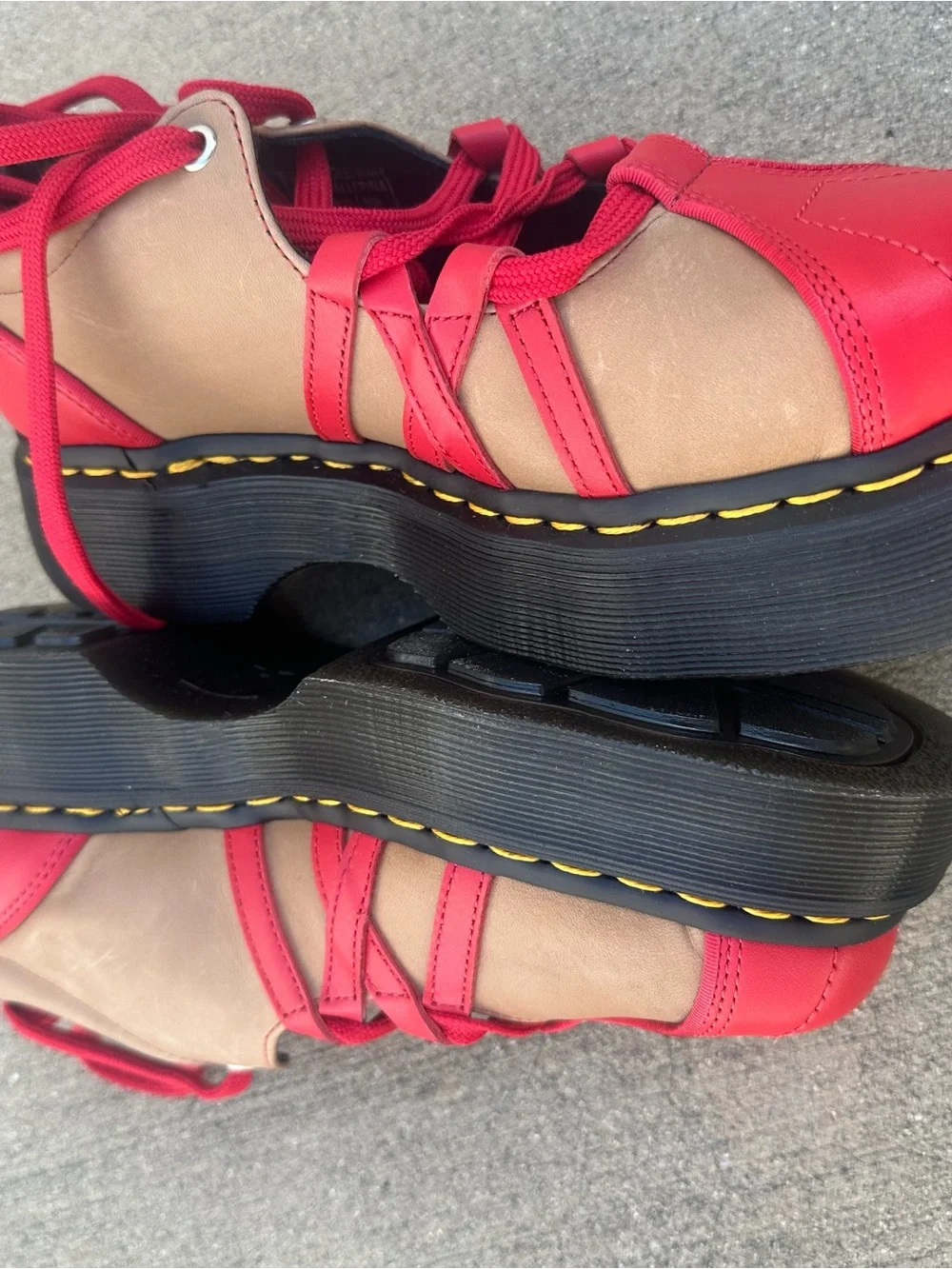 Dr. Martens Buzz Ballerina Leather Red Vntge Taupe Chunky Platform Shoes NWOT~7